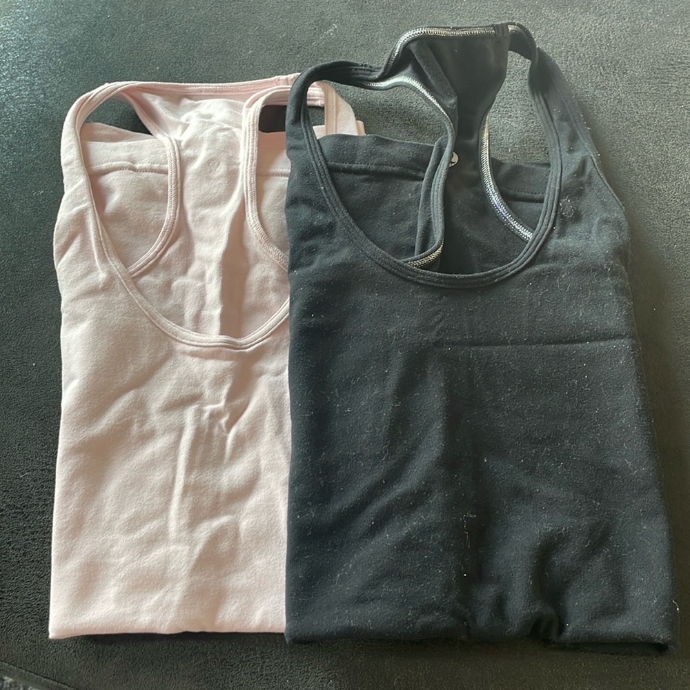 Lululemon tanks